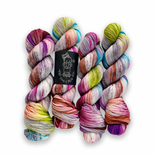 Load image into Gallery viewer, the belcher family | 4-ply sock