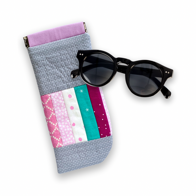 dots and stripes - grey and pink | sunnies squeeze case