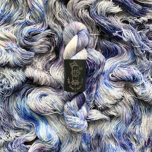 blueberry freckles (one of a kind) | 4-ply sock