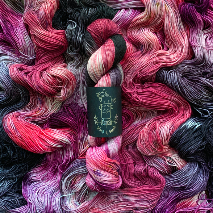 venus in scorpio | 4-ply sock