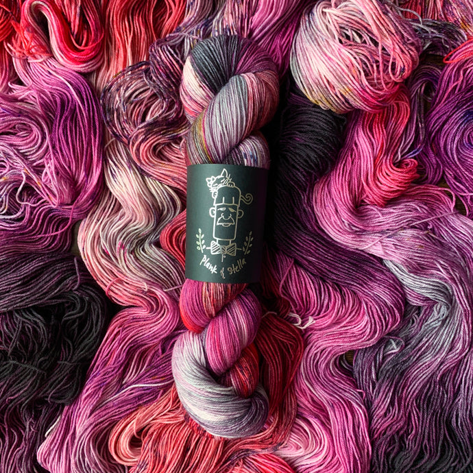 PREORDER: venus in scorpio | 4-ply sock