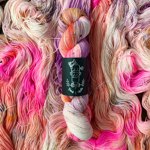 ghosted | 4-ply sock
