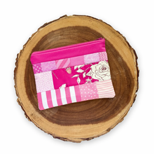 Load image into Gallery viewer, No. 26004 - flat zipper pouch | bags &amp; pouches