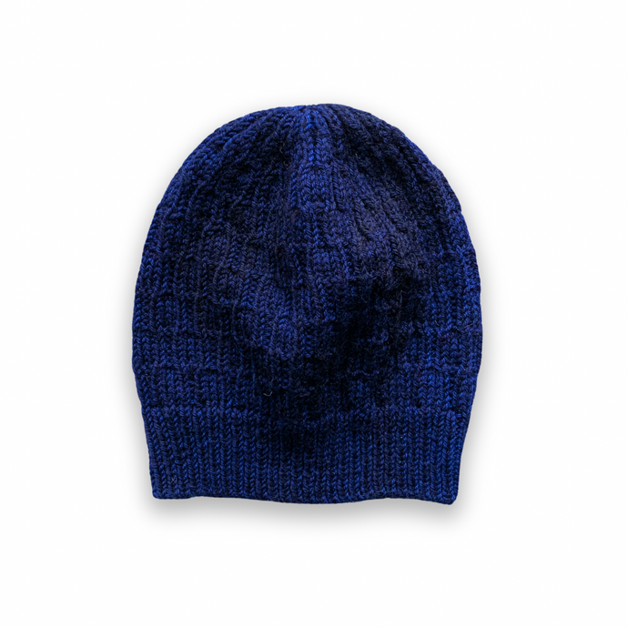 little in the middle hat in dark blues | hand knits