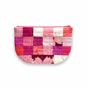 quilted and scrappy - No. 004 | medium zipper pouch