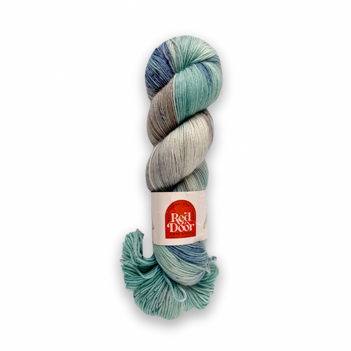 *DESTASH: red door fibre studio classic sock | princess bride 4