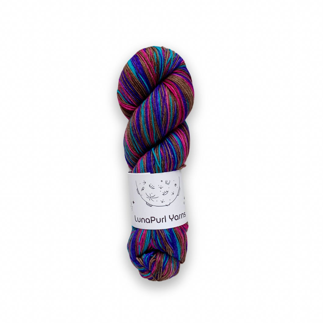 DESTASH: luna purl yarns self-striping sock | earthstones