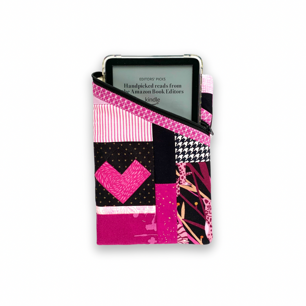 quilted & scrappy - No. 006 | kindle sleeve