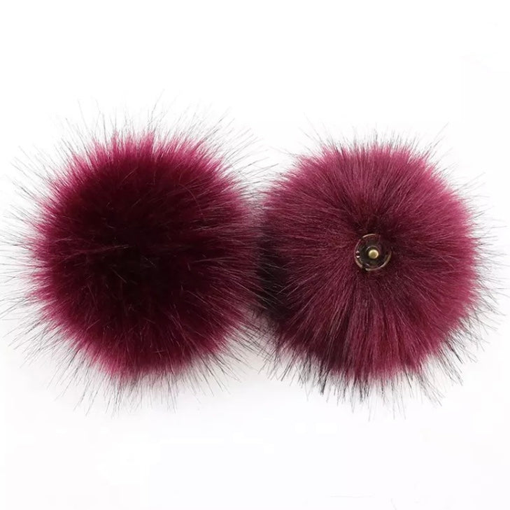 faux fur pom pom - dark sangria | accessories